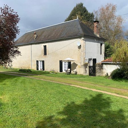 Le Bois D'Amour Gite Et Chambres Charroux  Extérieur photo